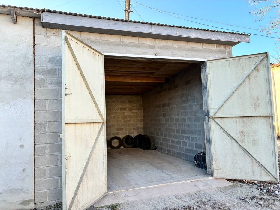 Продається ГАРАЖ