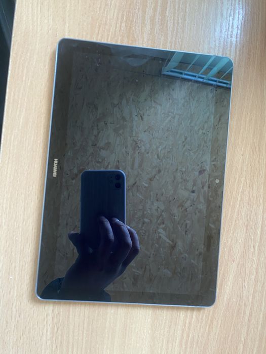 Продам Планшет 10 дюймів