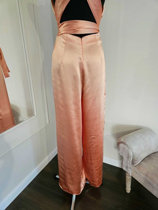Kombinezon satynowy asos M 38