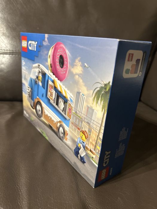 Lego 60452 Ciężarówka z pączkami NOWE