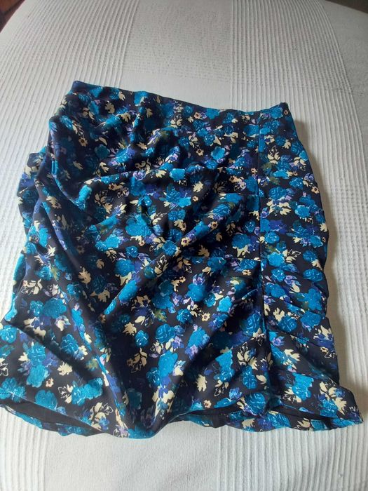 Zara Skirt, Blue, Size S (Shipping Included)