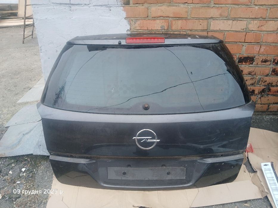 Ляда кришка багажника опель вектра с меріва астра зафіра омега корса