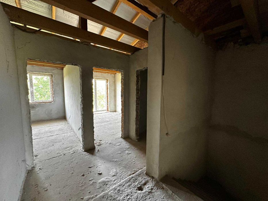 Продам котедж в с. Милятичі. 133кв.м. 0й цикл. 15км до Львова