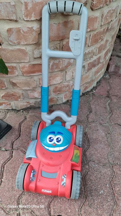 Gadająca kosiarka Playskool