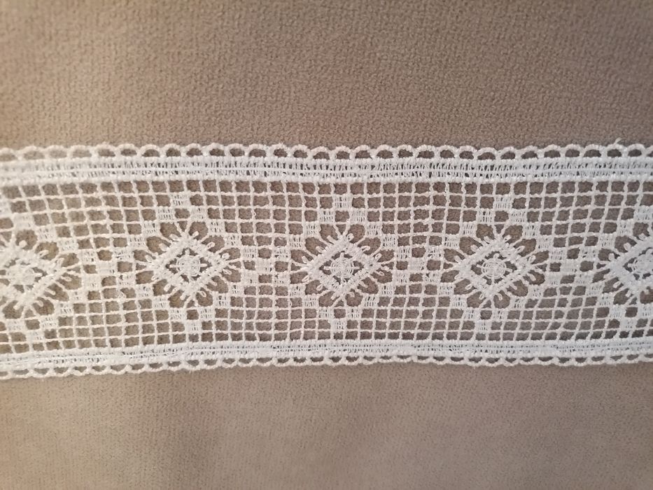 Rendas em algodão com 6 e 7 cm de largura