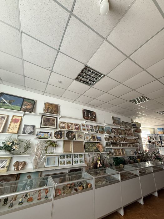 Продам комерційне приміщення