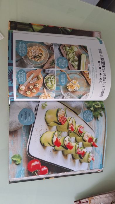 Livro "quatro estações à mesa com o pingo doce
