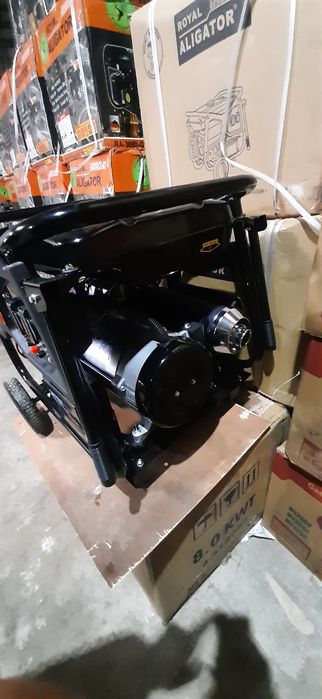Генератор бензиновий ROYAL ALIGATOR RA-8000-GE 7.5 кВт