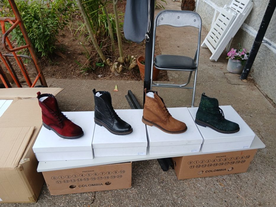 Messa antiga castanho