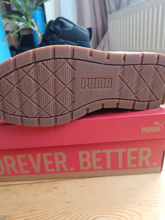 Продам жіночі кросівки фірми Puma
