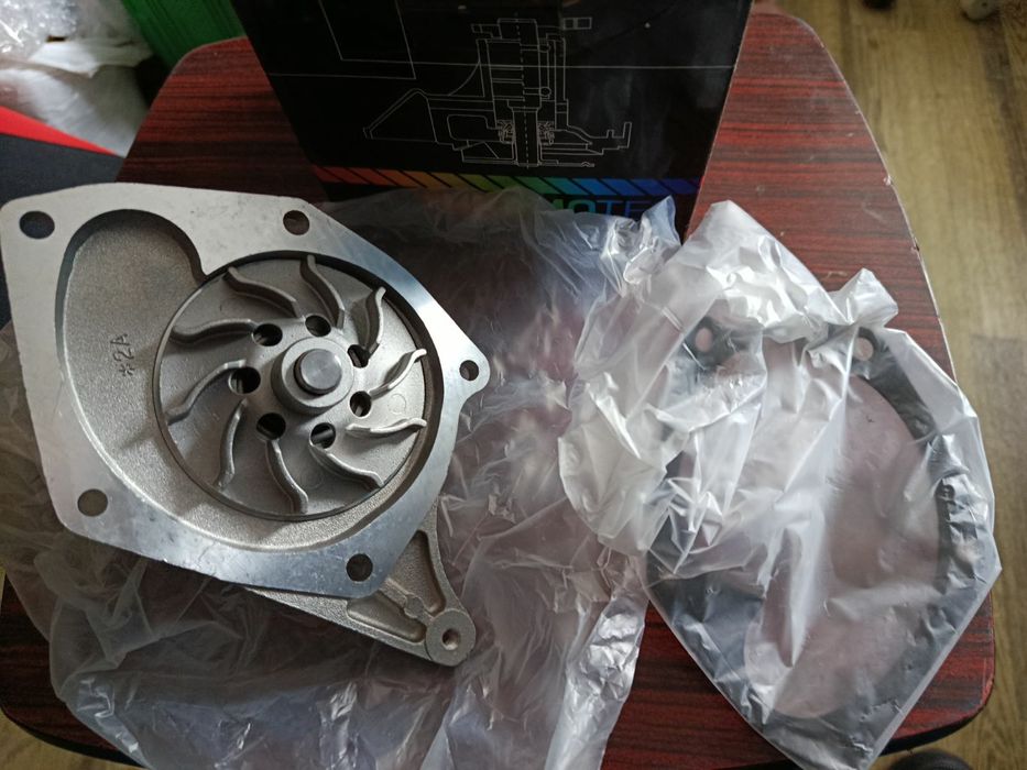 Помпа renault megan logan kango clio