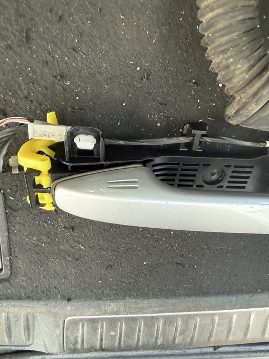 Klamka zewnetrzna Tyota t27 1f7