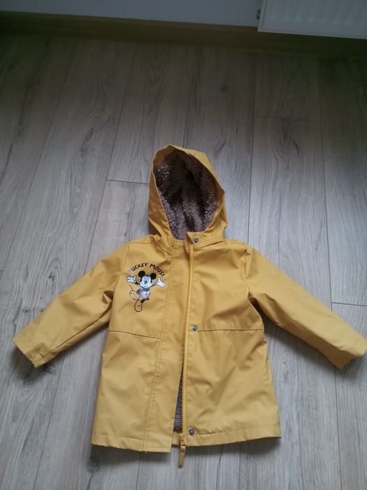 Kurtka przeciwdeszczowa r.98