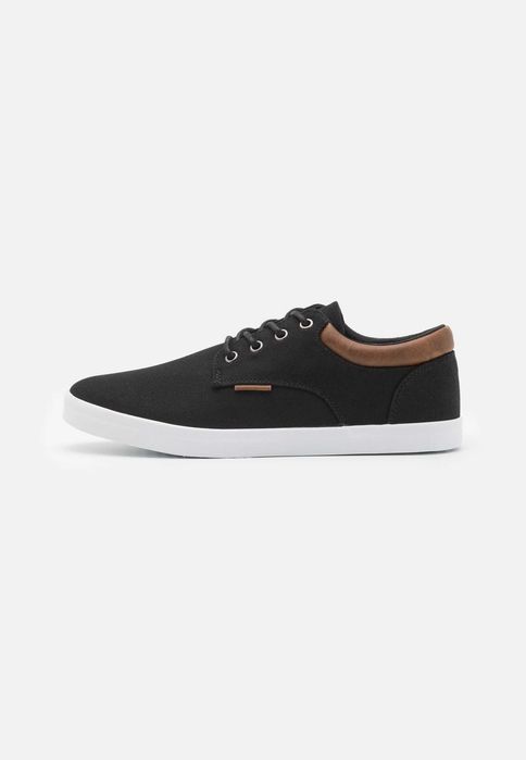 Pier One
UNISEX - Sneakersy trampki czarne 41