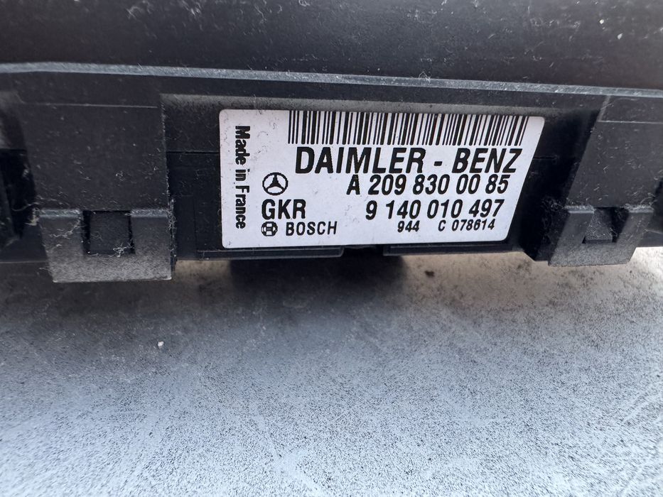 Comando ar condicionado / sofagem Mercedes C220 cdi W203