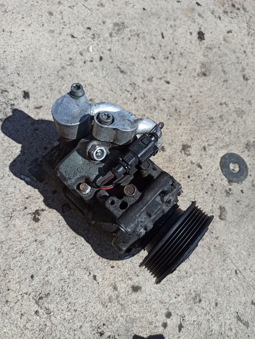 Sprężarką klimatyzacji a4 b7 b6 i inne 3.0 tdi bkn stan bdb
