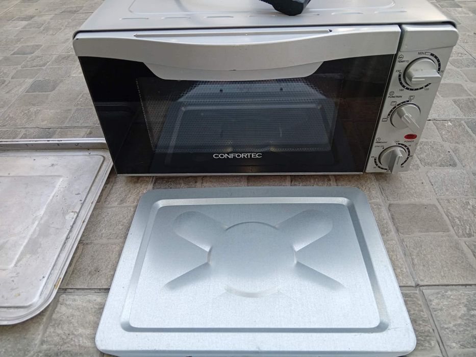 Forno confortec com pouca utilização