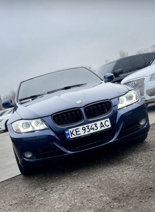 BMW е90 Рестайлинг 3.0