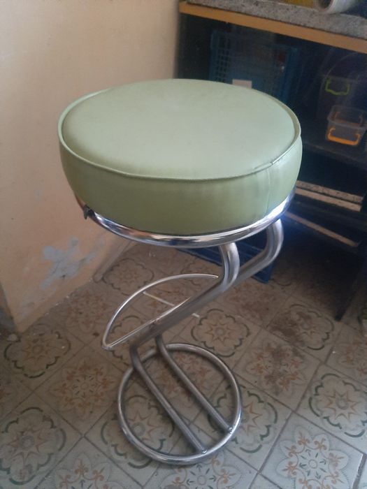 Стілець Барний ...