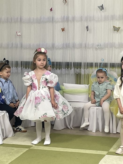 Продам платтячко розочки