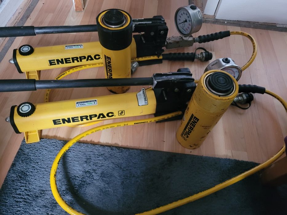 Podnośnik hydrauliczny Enerpac 700bar