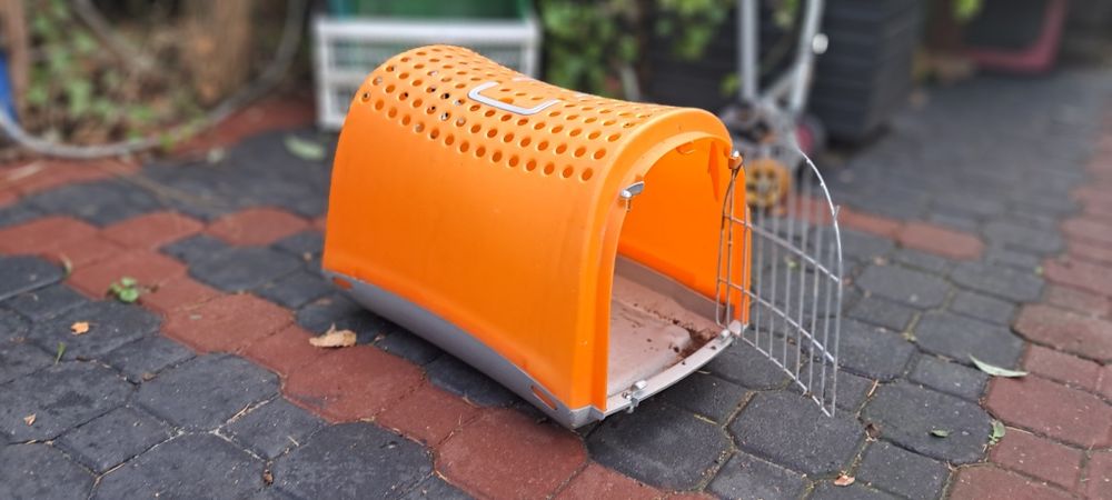 Box do przewozu zwierząt domowych i gospodarskich. Dla psa kota itd.