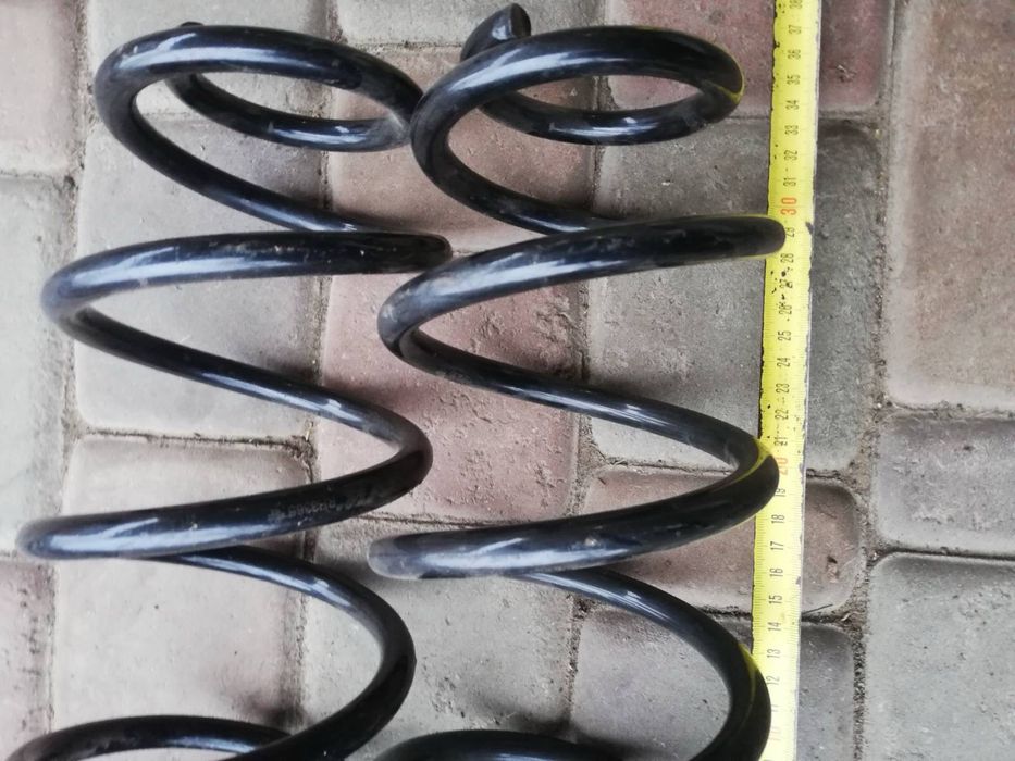 Пружини на Ауді А6 передні