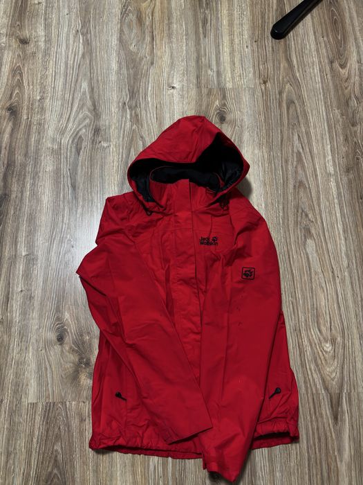ветровка Jack Wolfskin xs