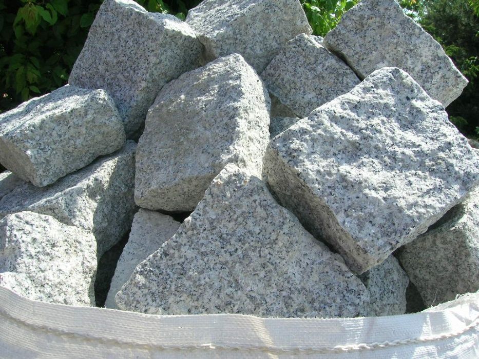 Palisady, oporniki granitowe,kostka granitowa,grysy