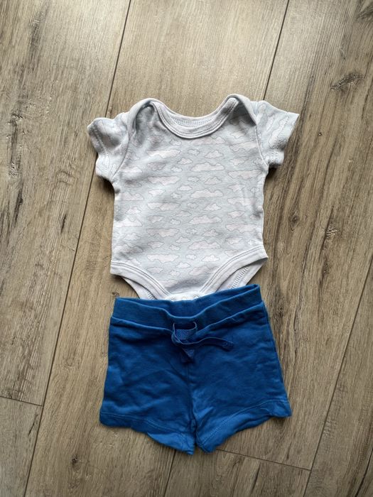 Речі для новонародженного