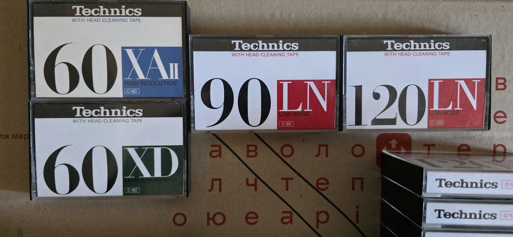Аудіокасети касети кассеты cassette Technics