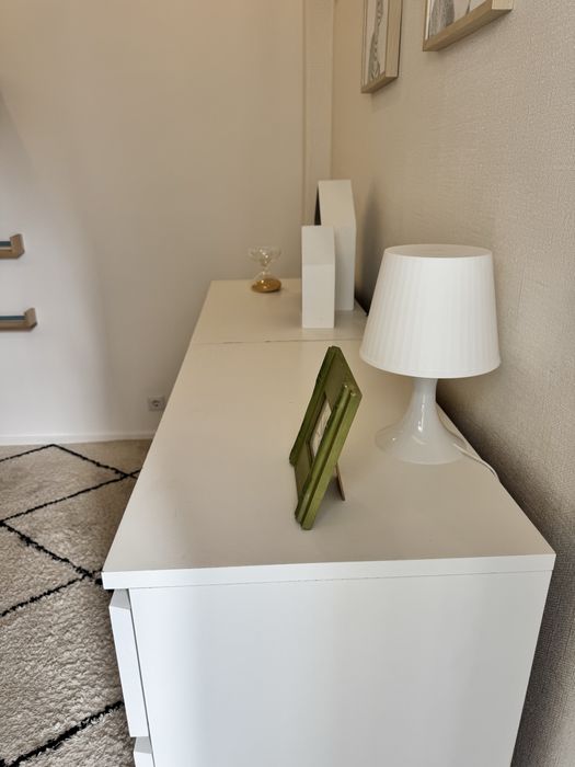 Conjunto de 2 cómodas IKEA MALM brancas