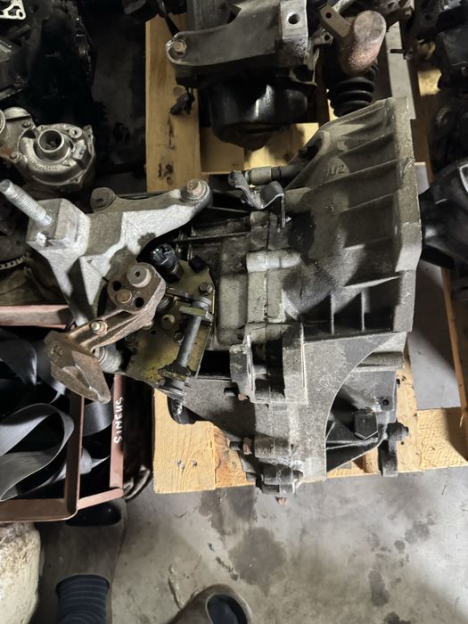 Кпп коробка передач ford transit connect 1.8 tdci 2T1R 7002 BD