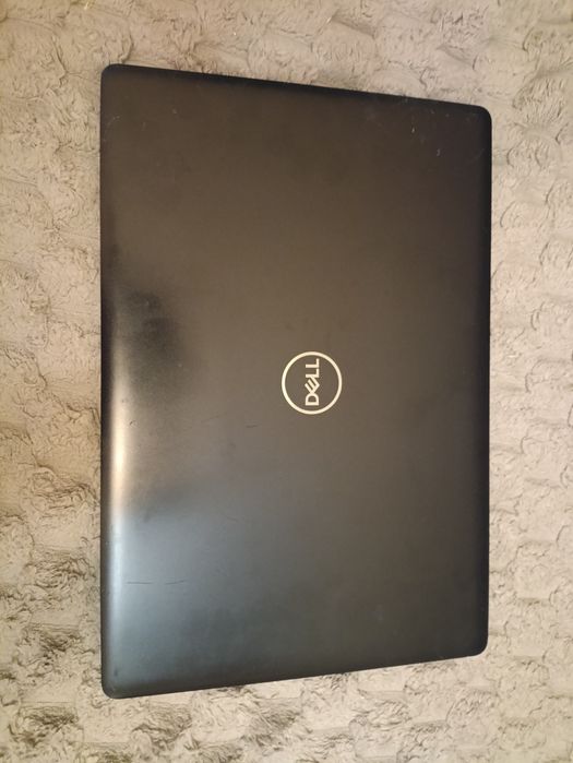 ноутбук Dell Inspiron 5570 - 15.6"i5 8250U UHD 620/ 16 GB/ ssd128