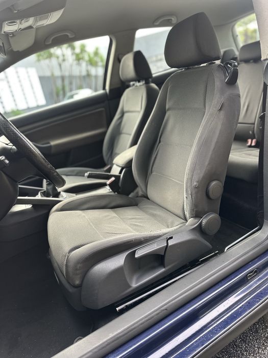 Vw Golf V 1.9 TDI 130 Cv  Cx 6 Ano 2006 ( Selo Barato )