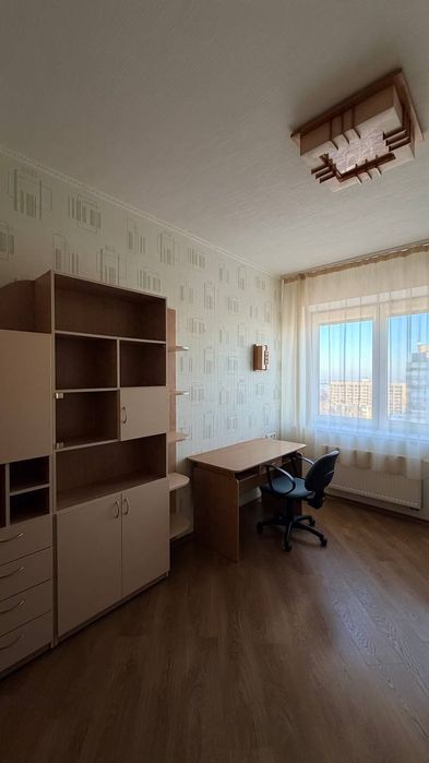 Сдам в оленду 3ех ком на ул.гусенко правый берег г.Днепр