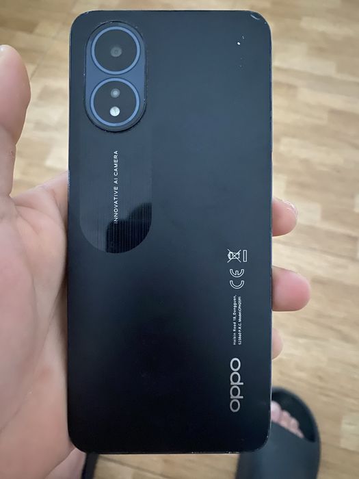 OPPO A18 com caixa