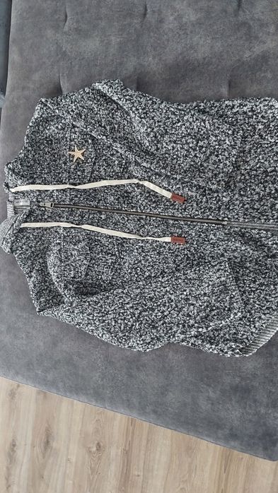 Bluza baranek z kapturem