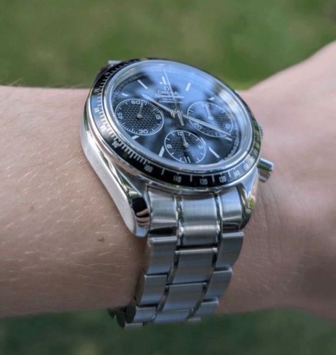 Omega Speedmaster Racing