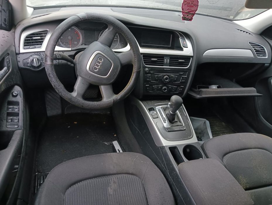 Chapeleira Da Mala Audi A4