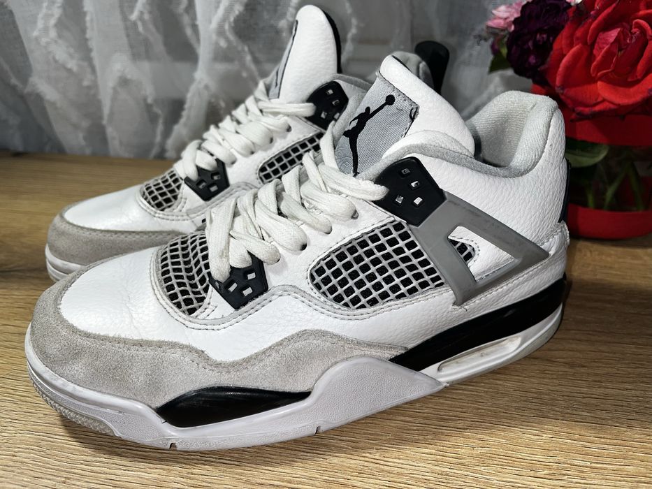 Кросівки Air Jordan 4 Retro "Military Black"