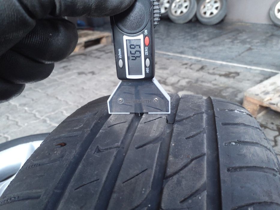 Jantes Vw  R15 Com Pneus 185/55 Furação 4X100
