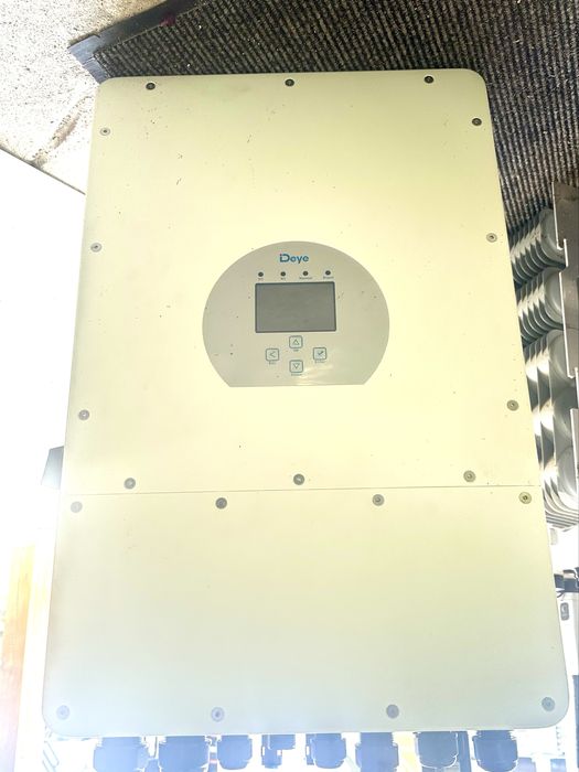 DEYE SUN-10K-SG04LP3-EU – falownik hybrydowy 10 kW, 3-fazowy