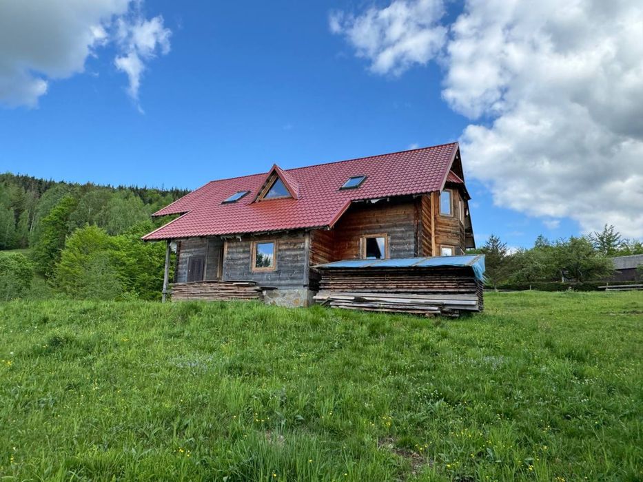 Будинок у мальовничому селі Космач