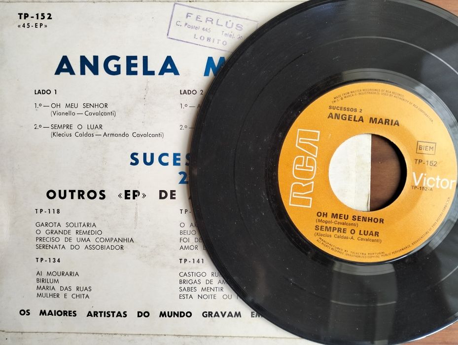 (2) singles Ângela Maria