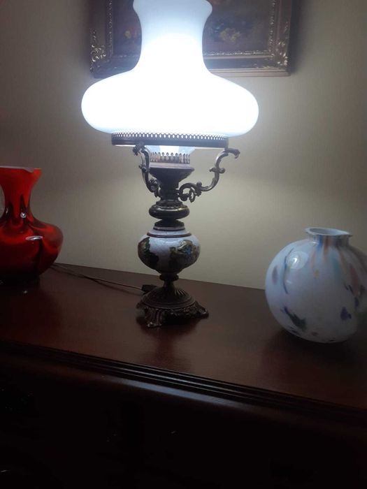 Mosiężno-porcelanowa lampa vintage