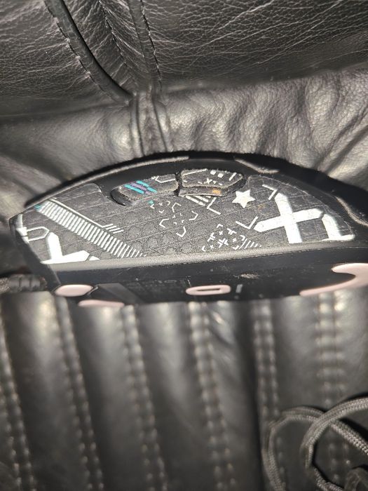 Продам мышку Razer Deathadder v3