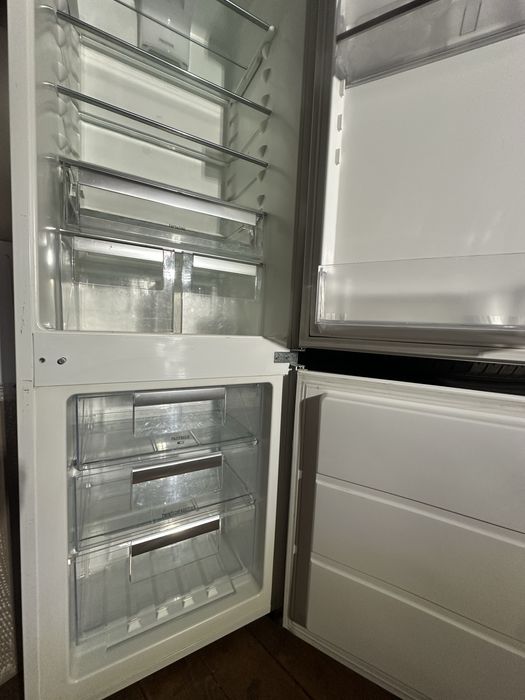 Lodówka Electrolux do zabudowy 177 cm