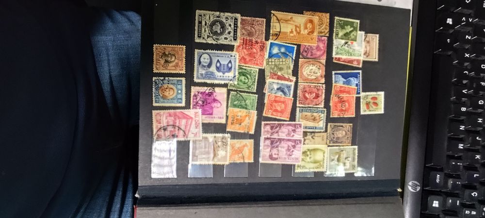 Selos antigos com arquivador