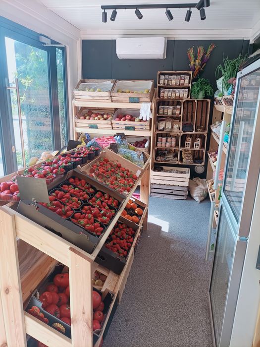 Wyspa Kiwi,regał, na skrzynki 30x40